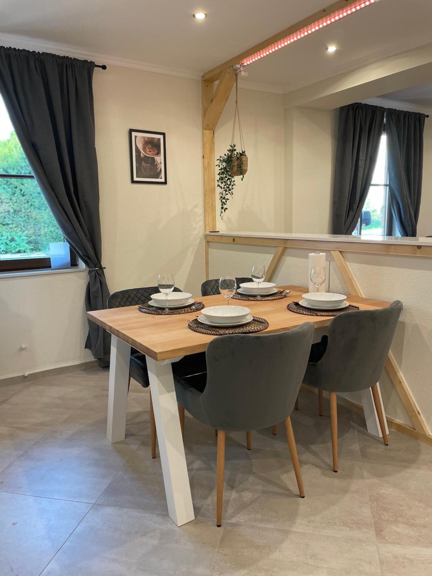Moderne Ferienwohnungen In Dissen Buitenkant foto